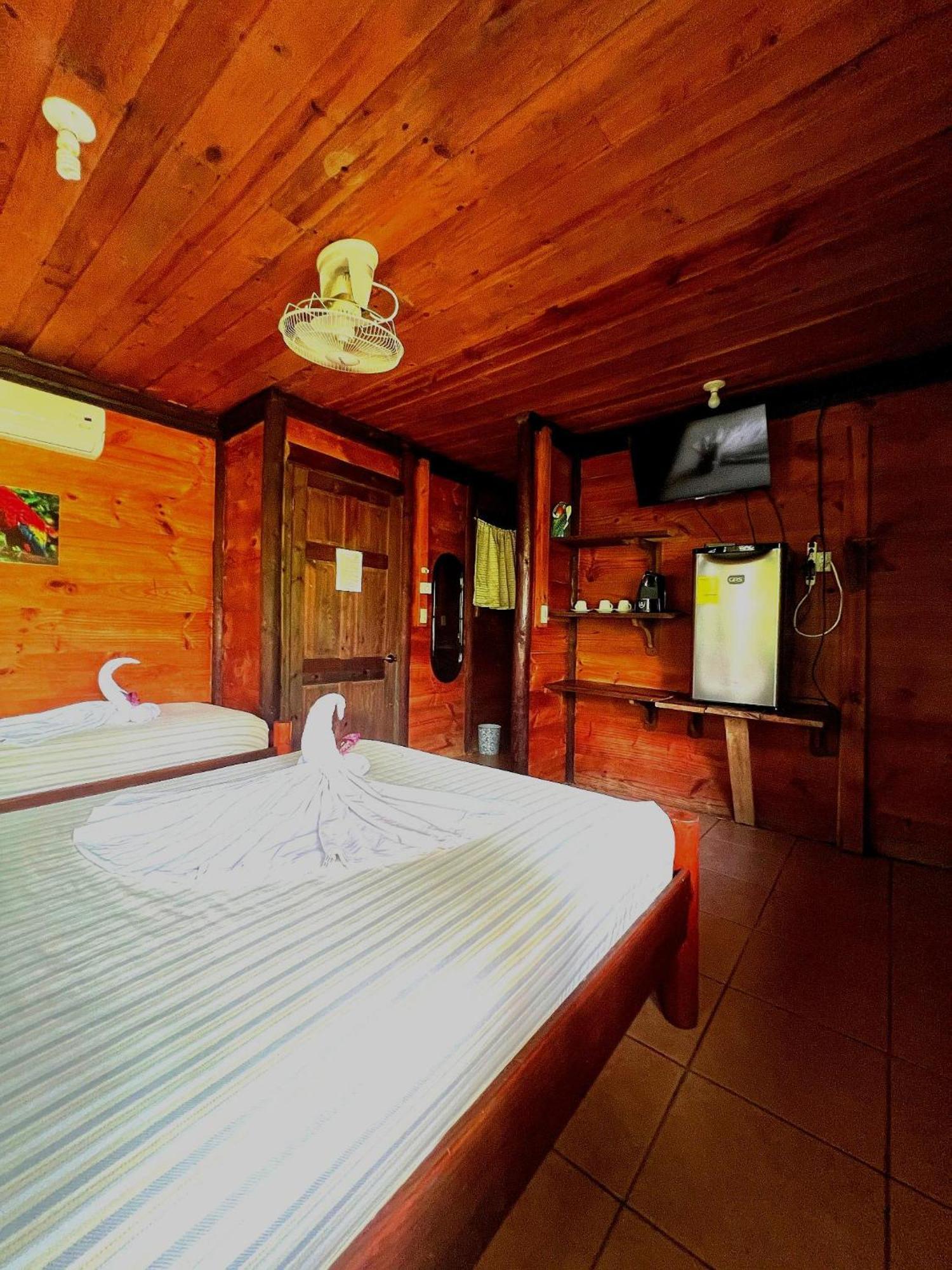 Hotel Canto De Ballenas Uvita Buitenkant foto
